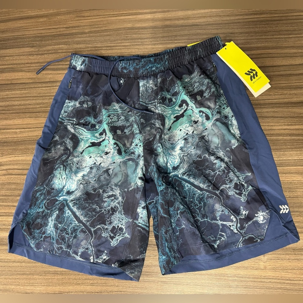 NWT men’s running shorts size small